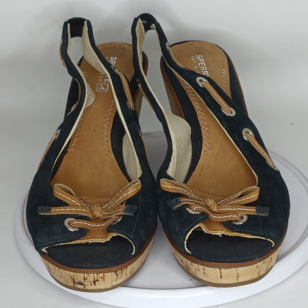 Sperry - Picture 2 of 6